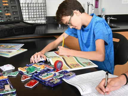Snap Circuits Extreme
